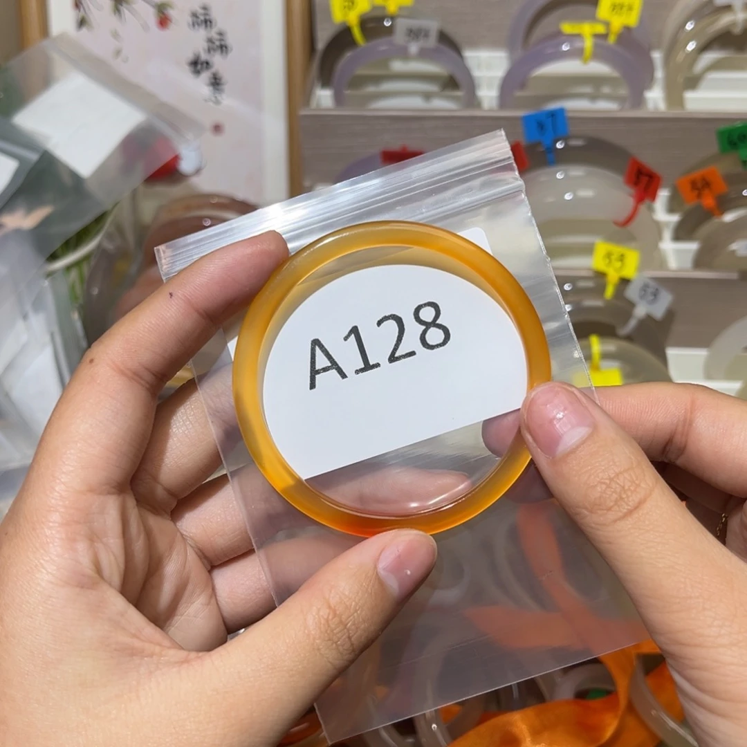 玛瑙/玉髓手镯未镶嵌莓*