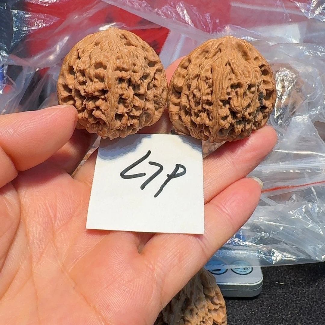 把件文玩核桃40三角疆