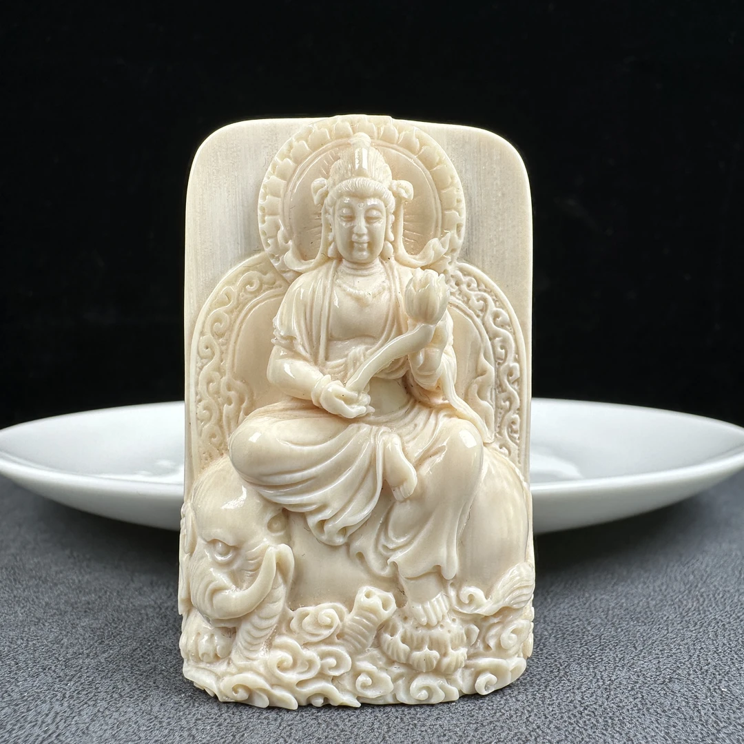 K9033天然猛犸牙 雕刻牌 普贤菩萨36*57*18mm支持鉴定 假一罚四