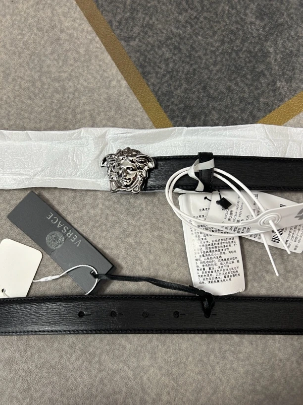 99新 VERSACE/范思哲 范思哲主线美杜莎银扣腰带99新