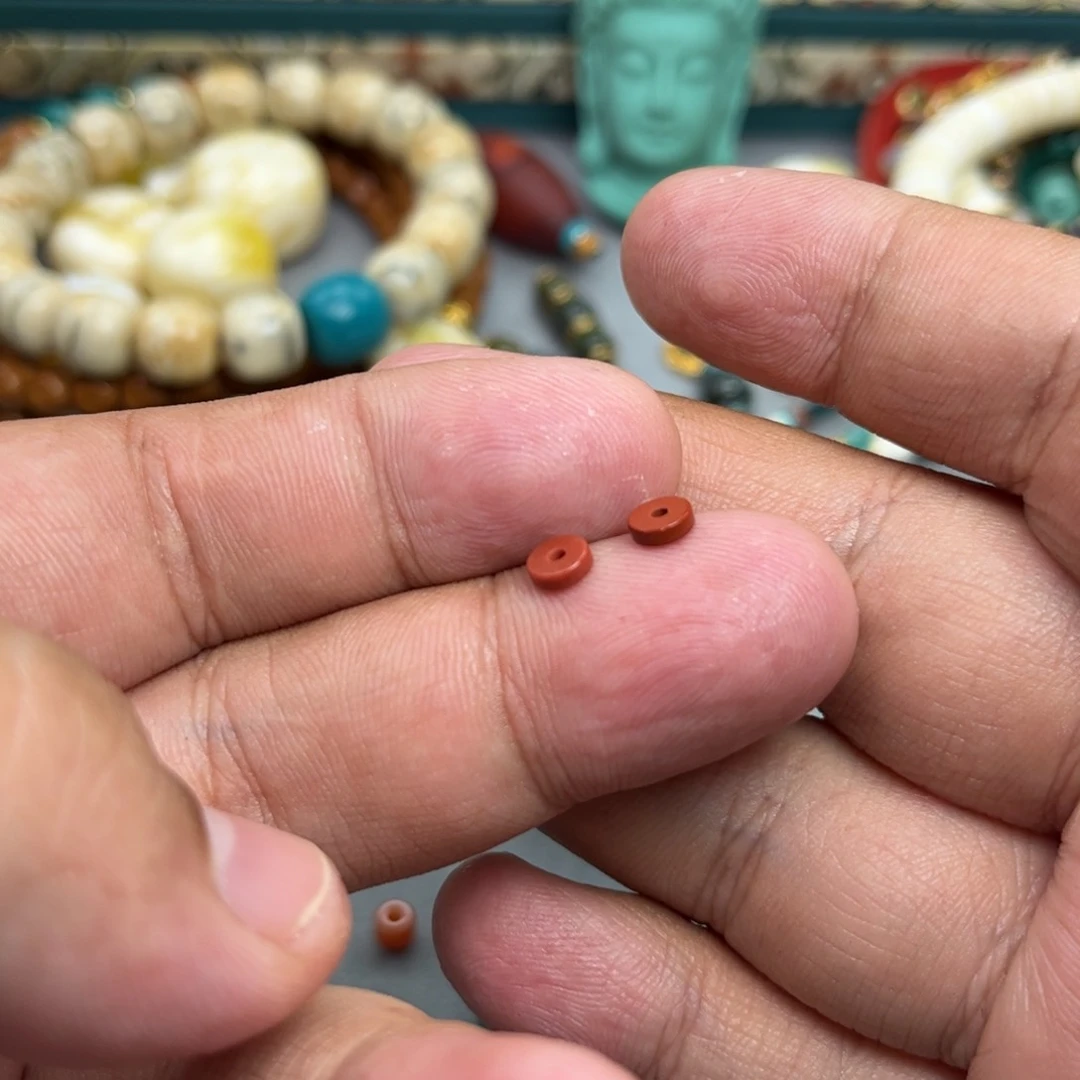 南红玛瑙未镶嵌珠宝奇石