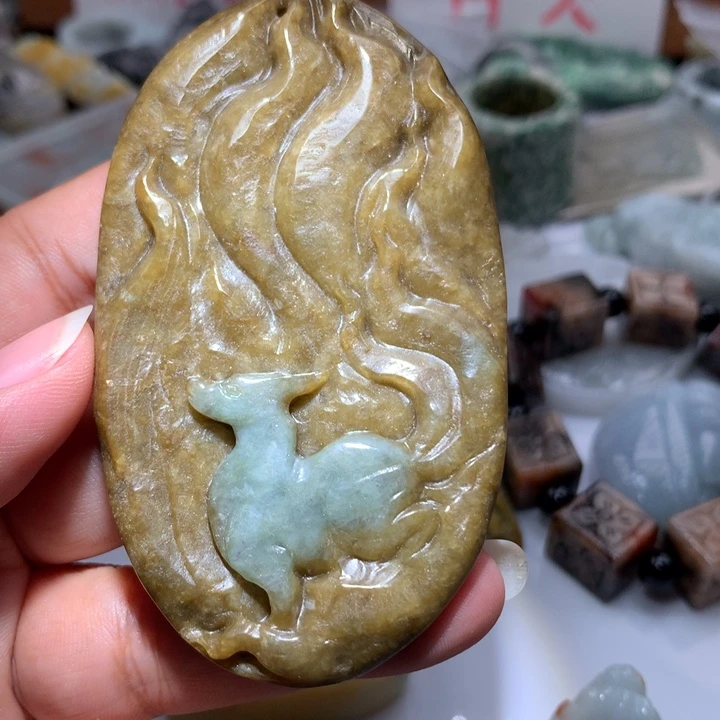 翡翠未镶嵌颈饰保真天然A货翡翠