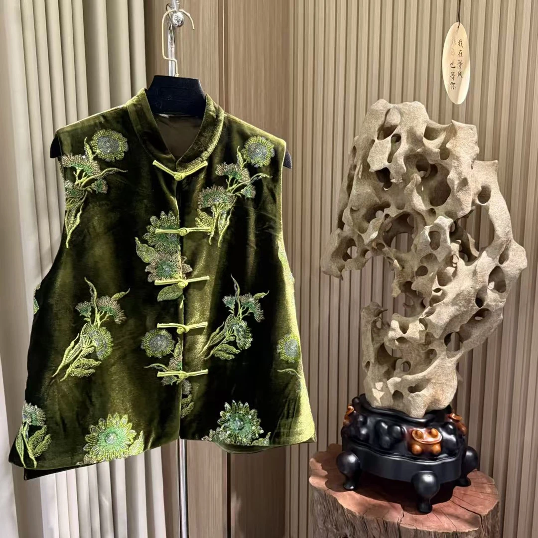 新中式厚款国风重工刺绣对开无袖马甲