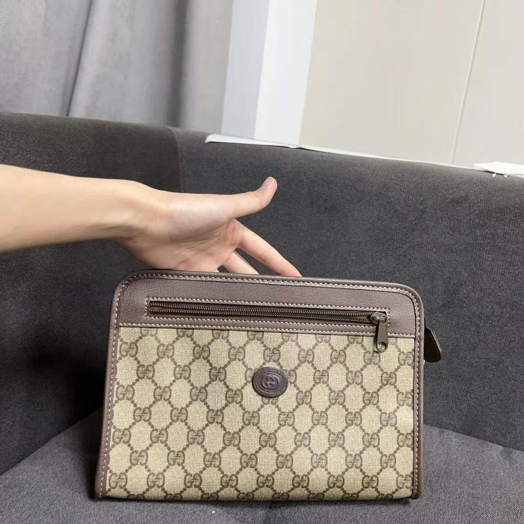 95新 GUCCI/古驰 兔兔奢轩轩/古驰手拿包/24047