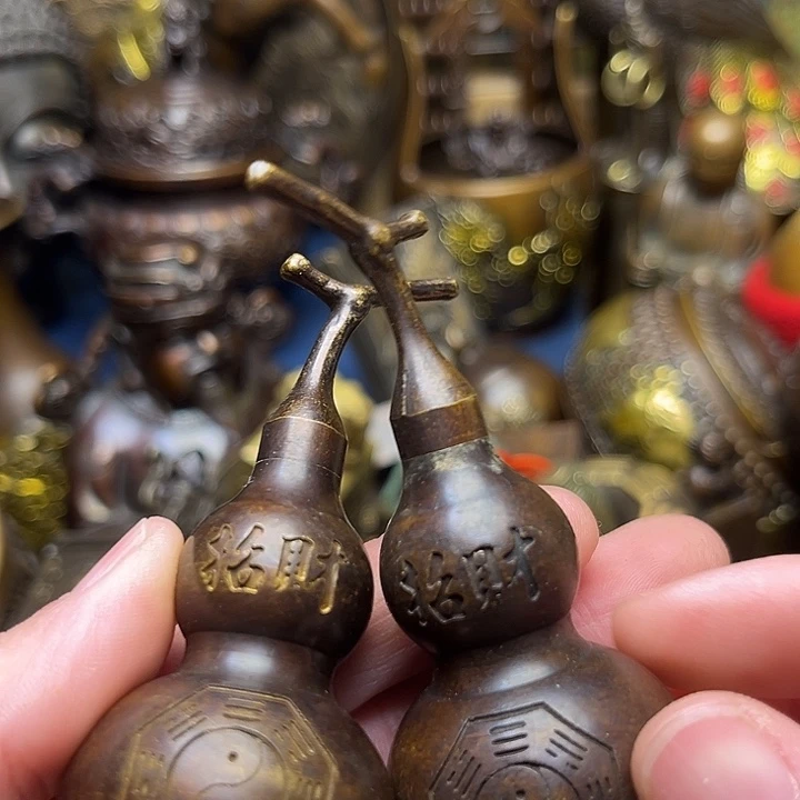 精美铜器批发档口