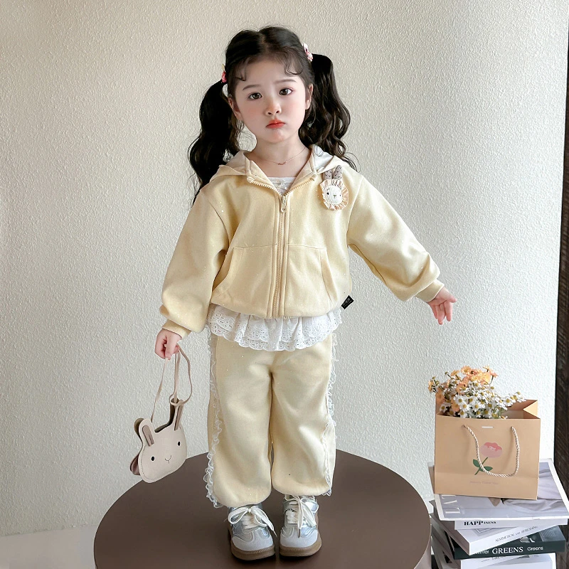 女宝宝外套两件套洋气2025春秋新款女童休闲套装甜美小女孩运动装