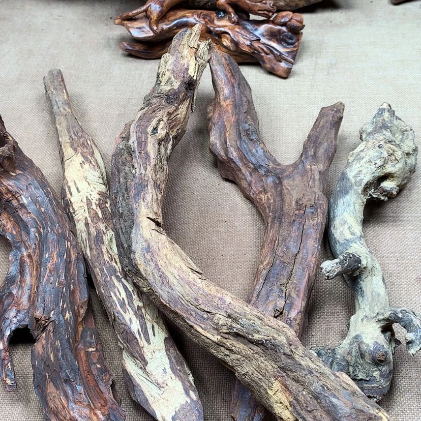 【闪购商品】黄花梨/降香黄檀满**?原材料供应充足