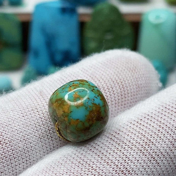 绿松石未镶嵌天然原矿 地大质检