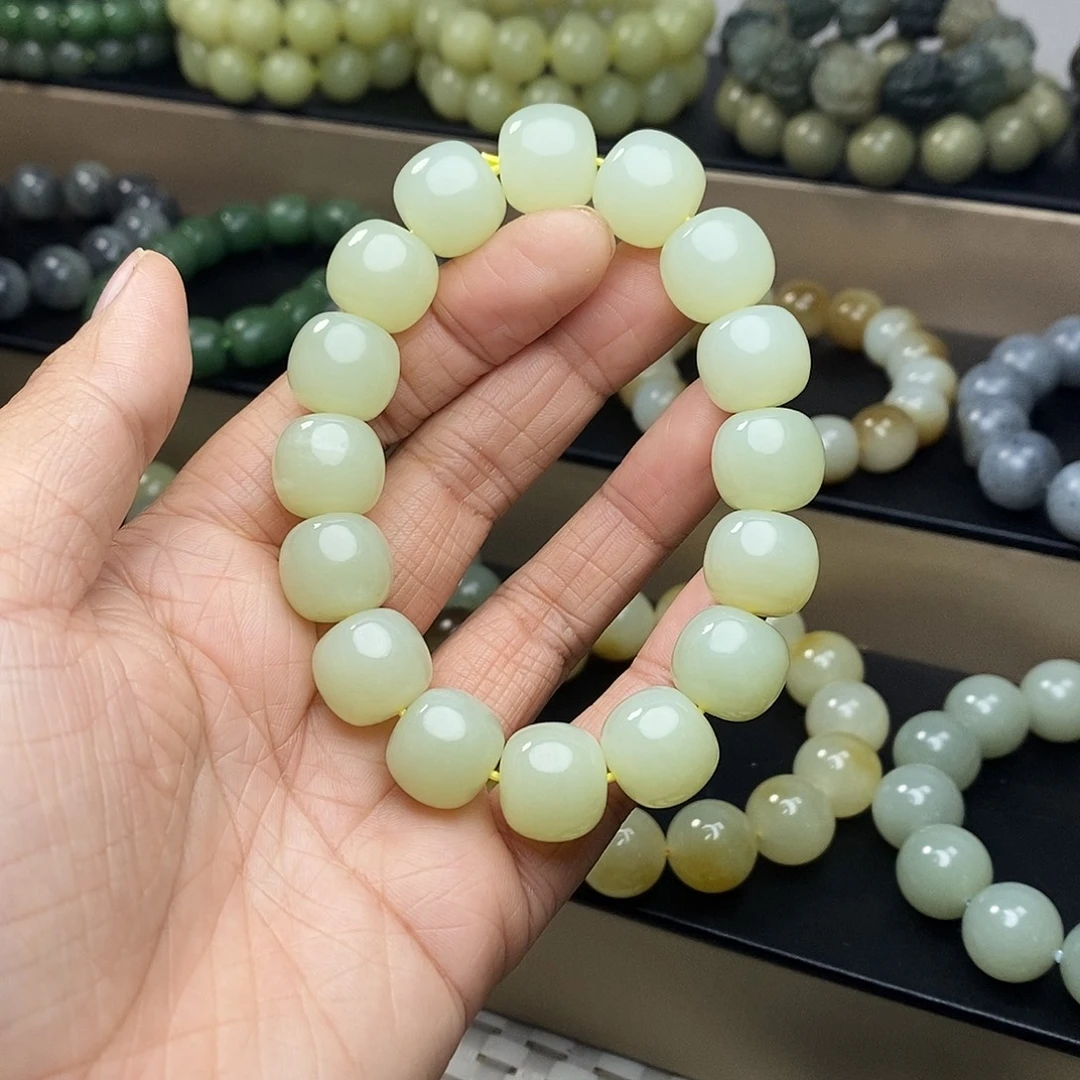 和田玉未镶嵌手链卡14