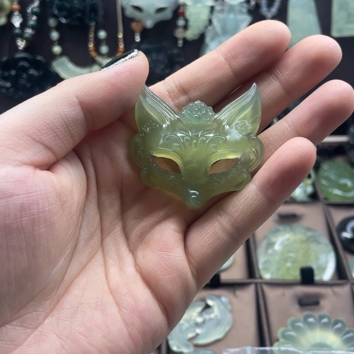蛇纹石玉未镶嵌吊坠(赠链)