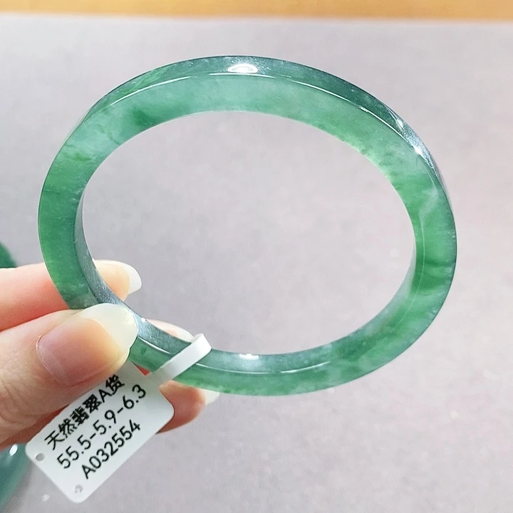 【闪购商品】未镶嵌手镯翡翠