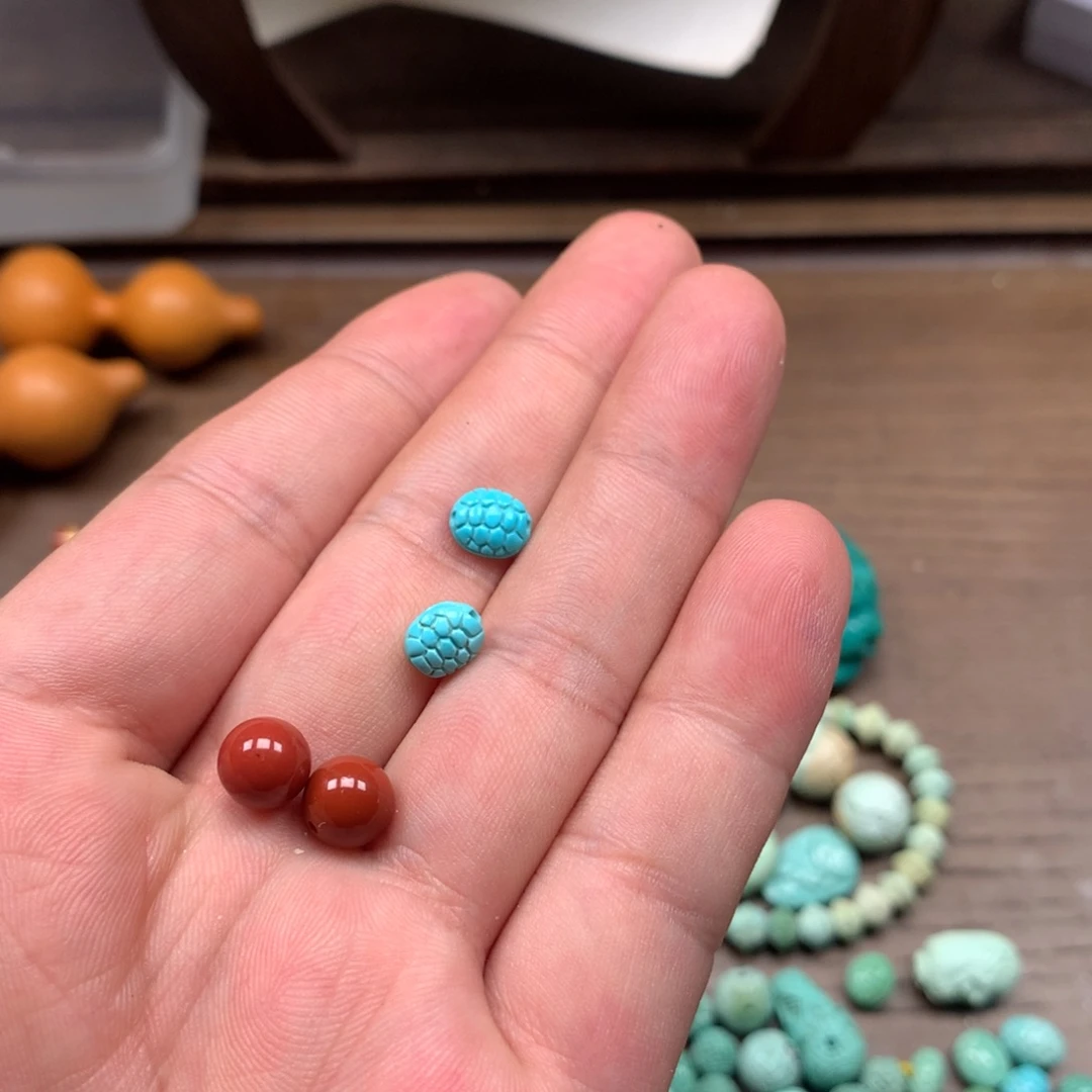 南红玛瑙未镶嵌雕刻