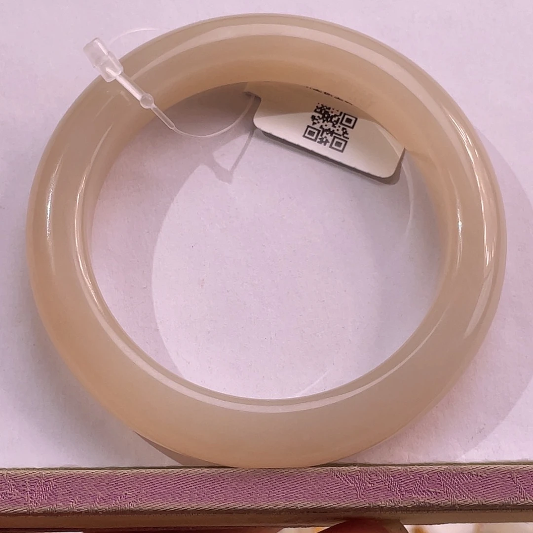 未镶嵌手镯和田玉蒋*藕粉浓红粉手镯55.7