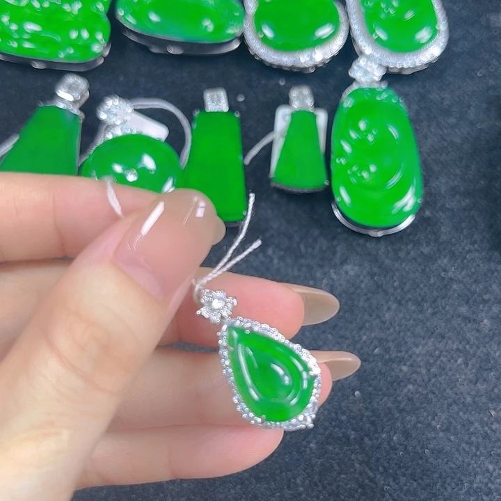 翡翠银S925镶嵌吊坠(不含链)