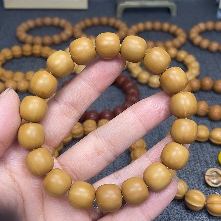 猴头核桃吊坠猴头