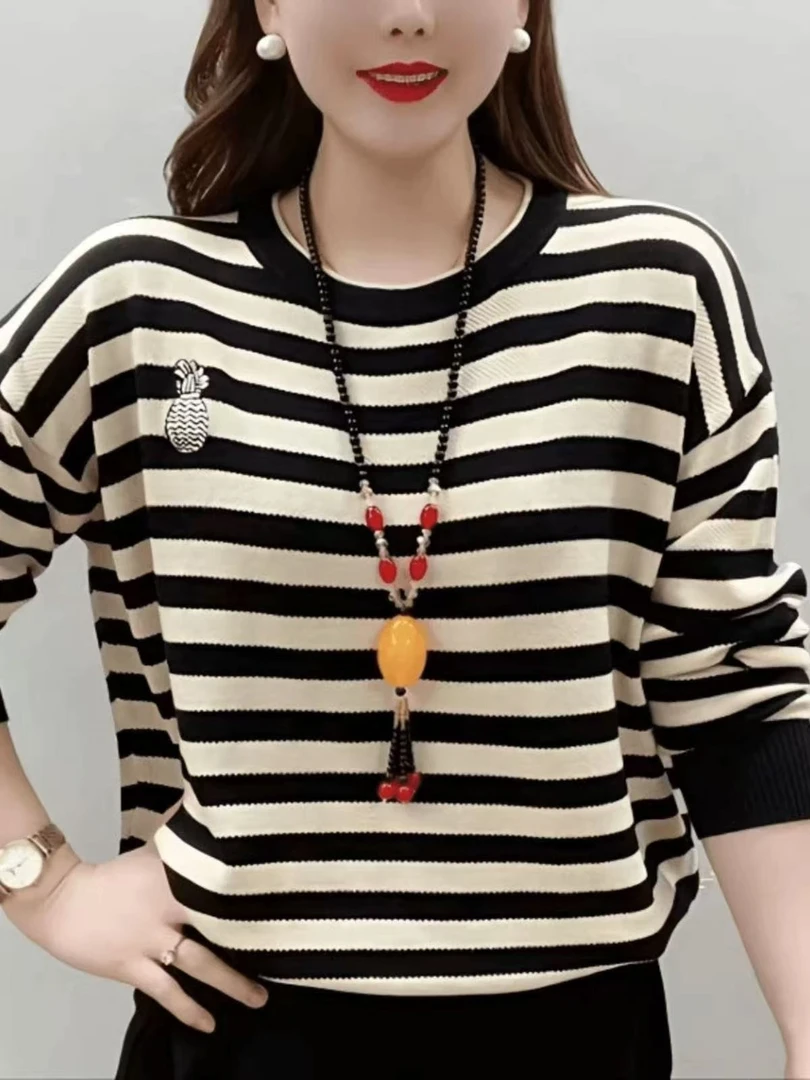 （菠萝刺绣）圆领条纹套头薄款漂亮妈妈装时尚大码针织上衣长袖622