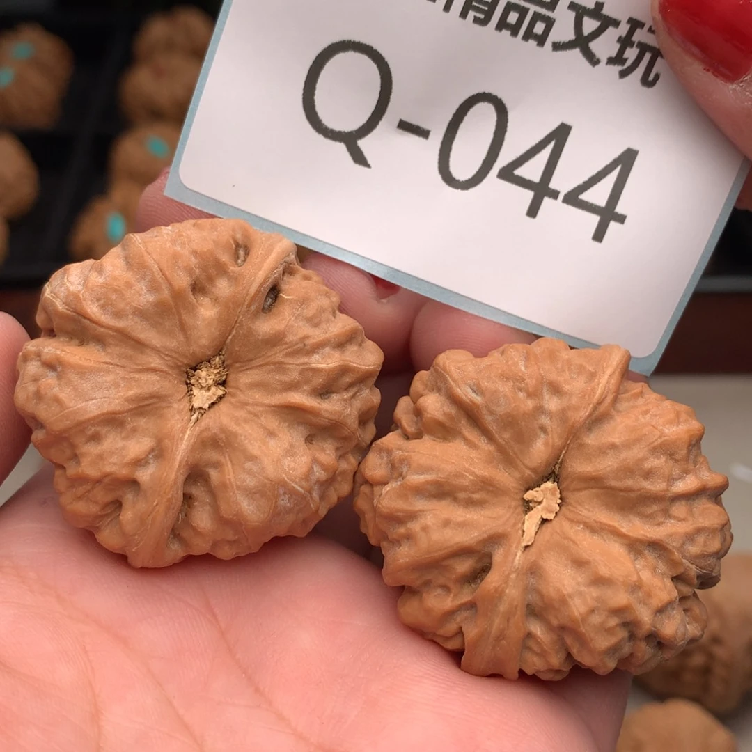 文玩核桃把件40蛙………..