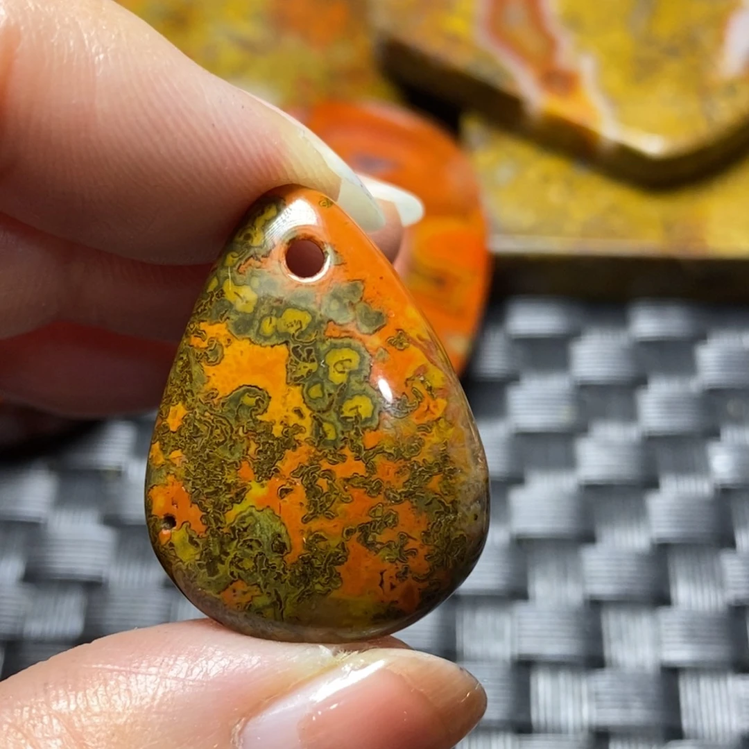 玛瑙/玉髓挂件未镶嵌