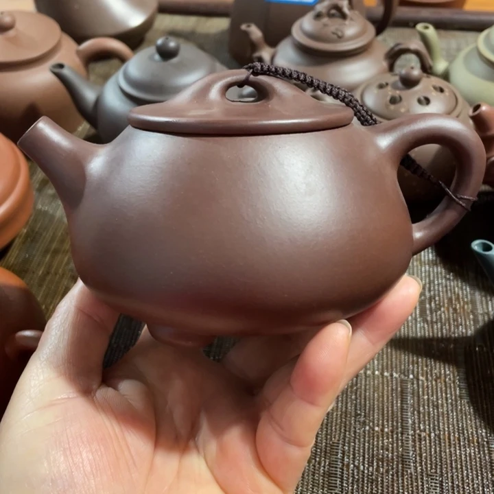 航**号紫砂等产品远销欧洲各地的主要