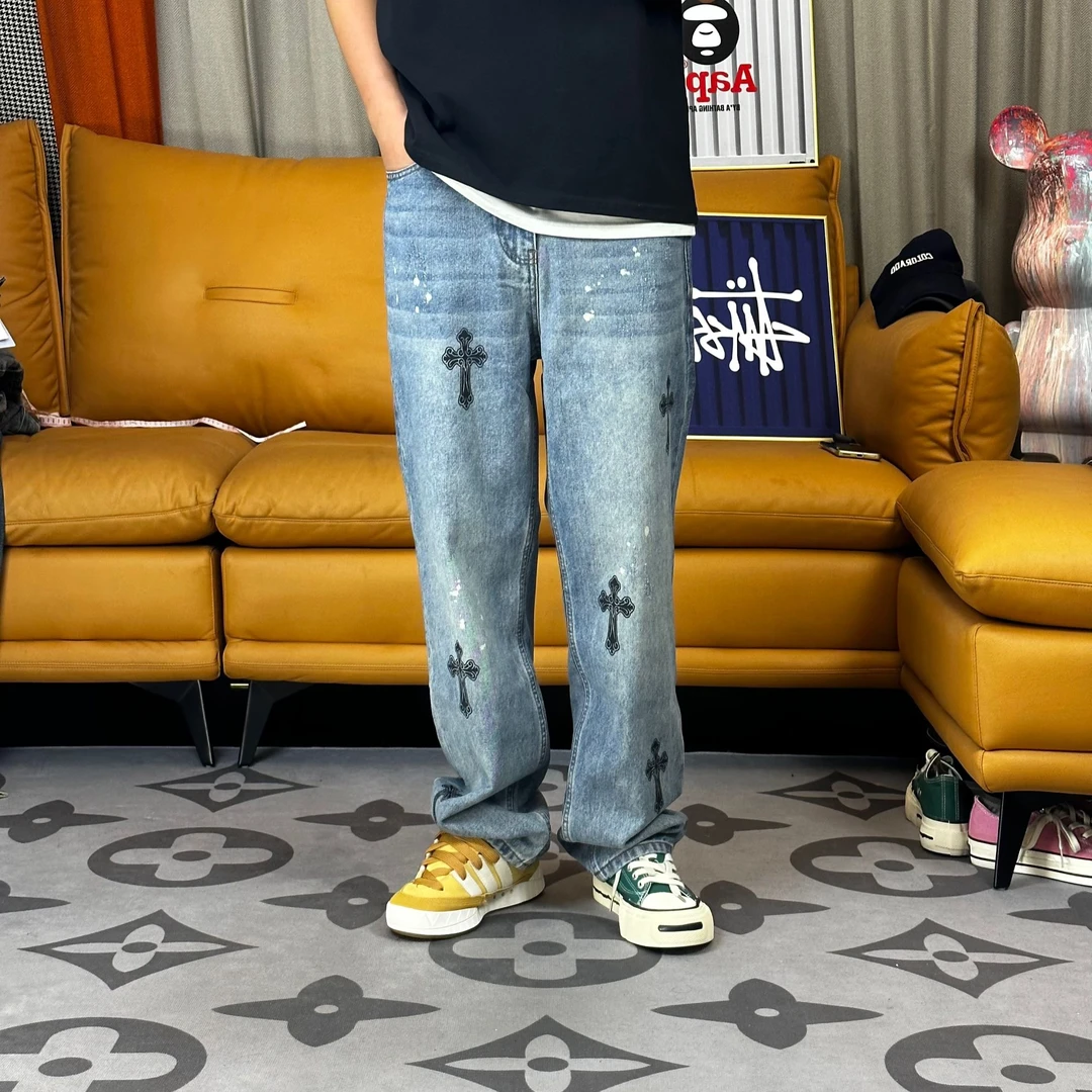2025秋冬季新款美式潮牌十字架印花学生痞帅炸街宽松直筒牛仔裤男