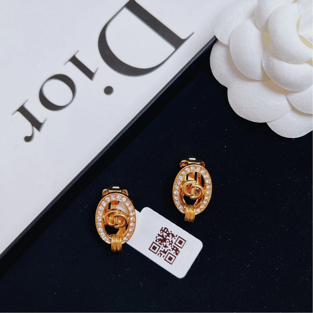 95新 DIOR/迪奥 柚礼中古/迪奥cd椭圆耳夹lz411604
