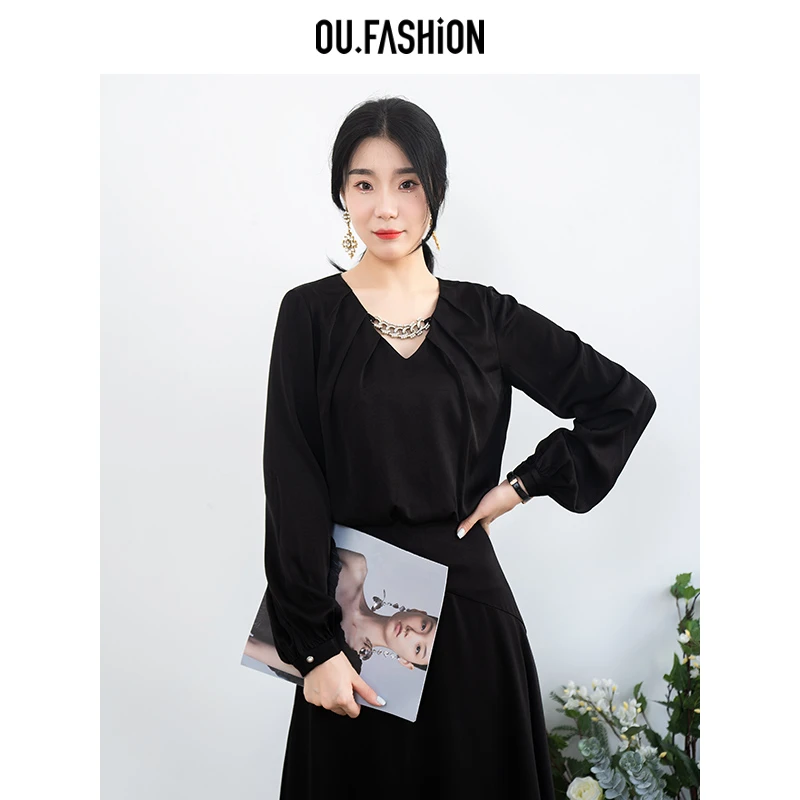 【商场同款】OU.FASHION/欧点链条醋酯料长袖上衣 1032130386