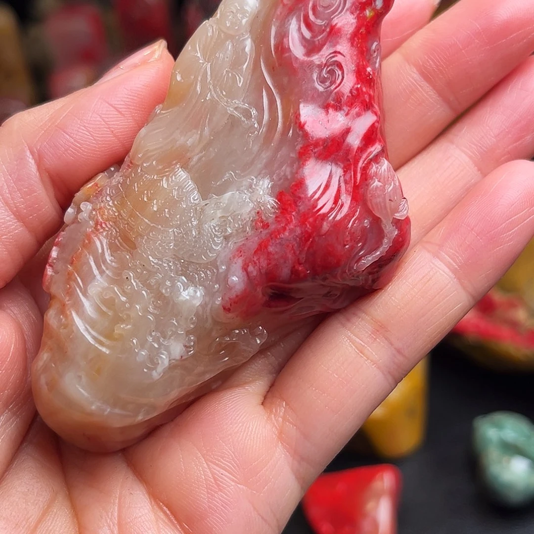 巴林石其他鸡血石摆件