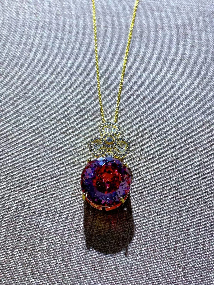 吊坠 璀璨精美Tbbo29-10