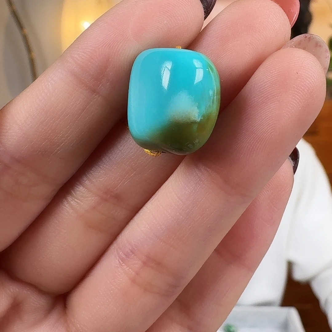 绿松石未镶嵌挂件