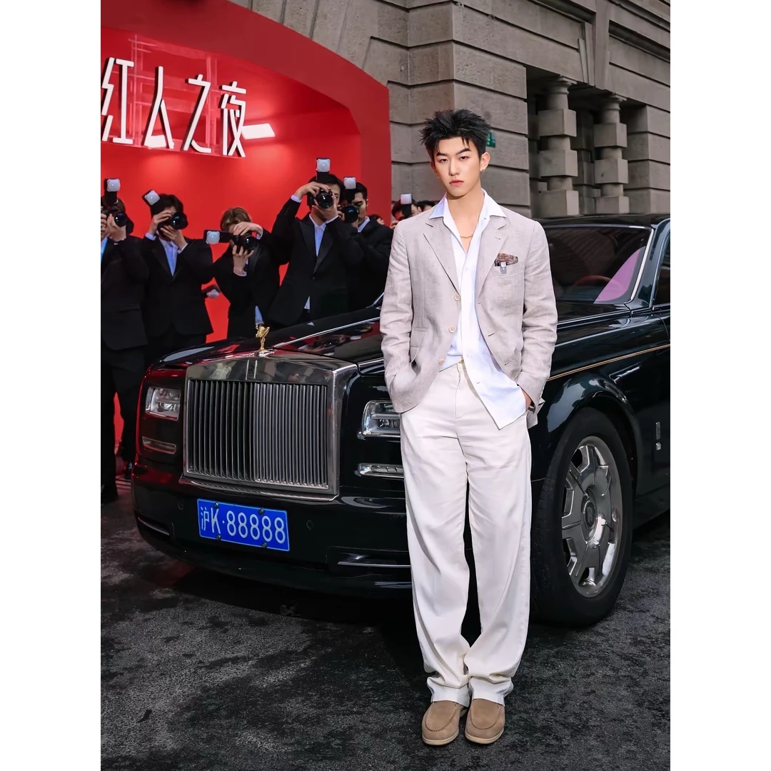 SEE ALSO『新贵轻奢』天丝混纺少爷老钱松弛极简弹力百搭休闲西装裤