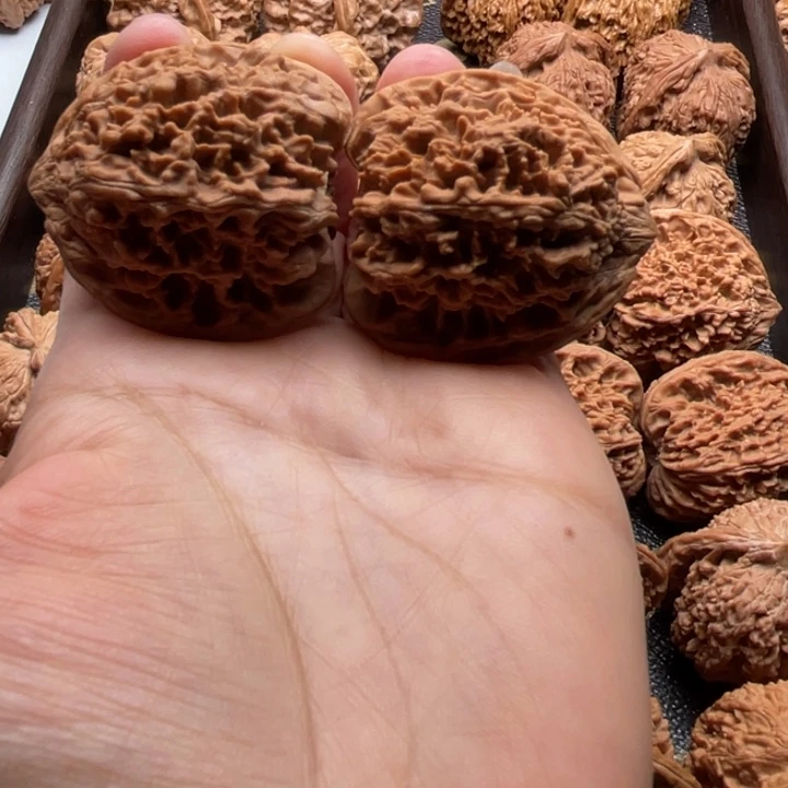 把件文玩核桃老*孩满天星40