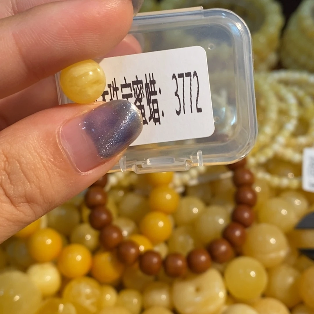 琥珀未镶嵌珠宝奇石3772