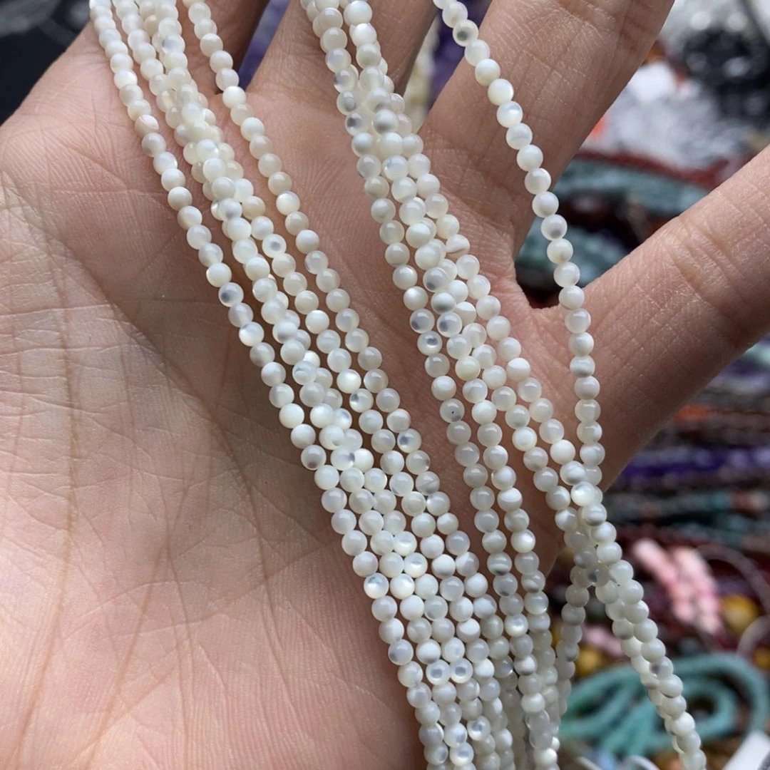 玛瑙/玉髓未镶嵌珠宝半成品一条天然2.5mm白蝶贝圆珠