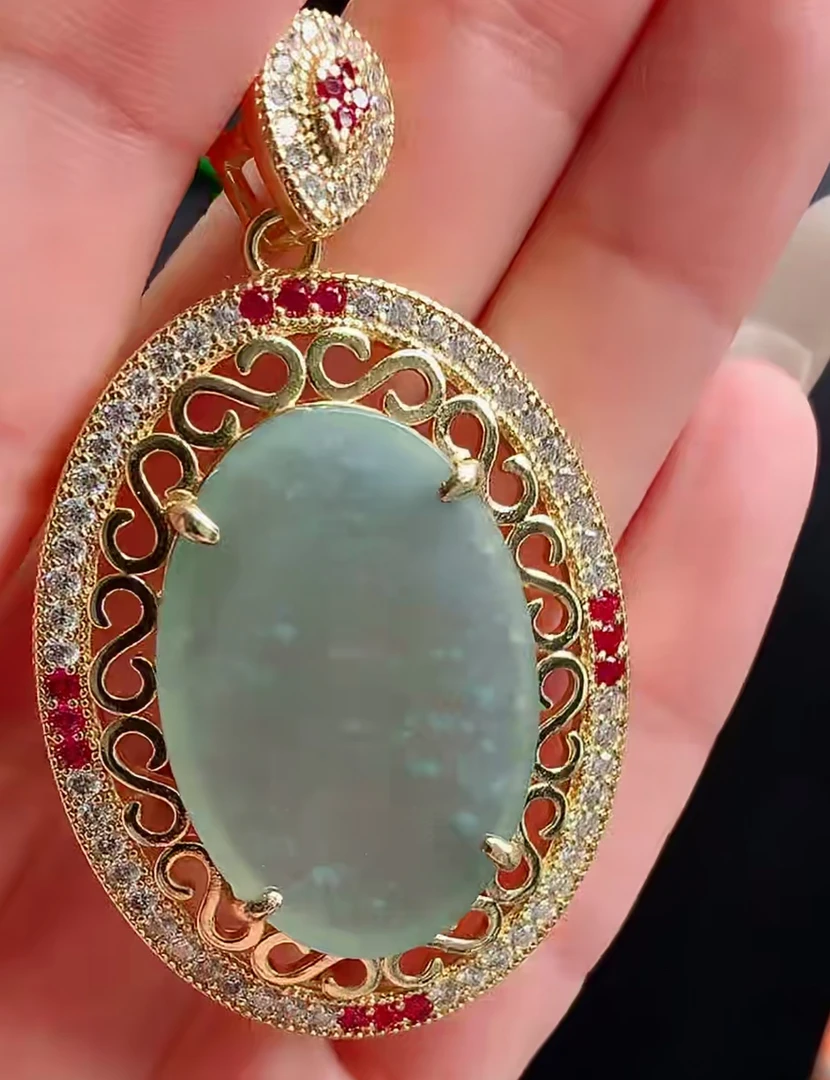 天然a货翡翠无事牌吊坠