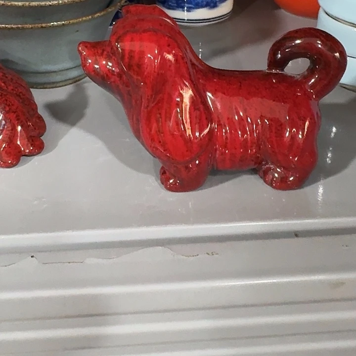主人杯一个，瓷。。。。品茗