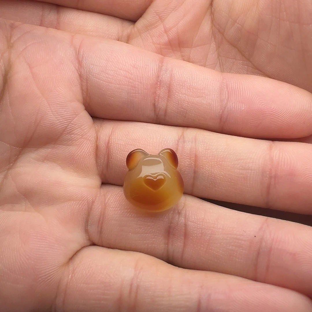 蜜蜡未镶嵌颈饰熊头提溜（打孔不退换）