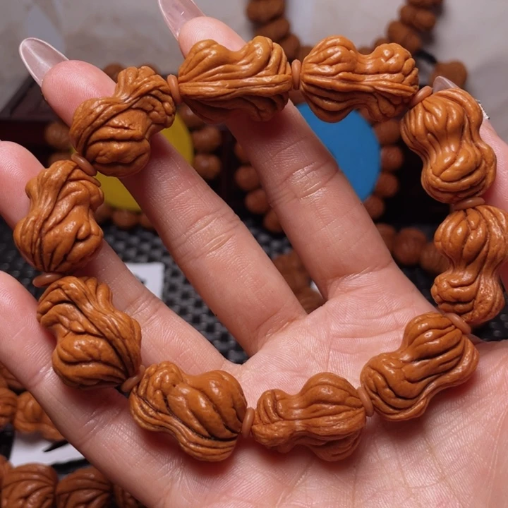 桃核吊坠龙纹桃核