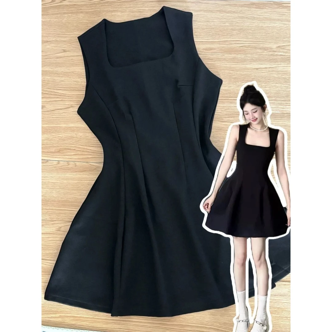 掐腰小黑裙子黑色方领连衣裙夏日绝美漂亮千金赫本风短款无袖穿搭