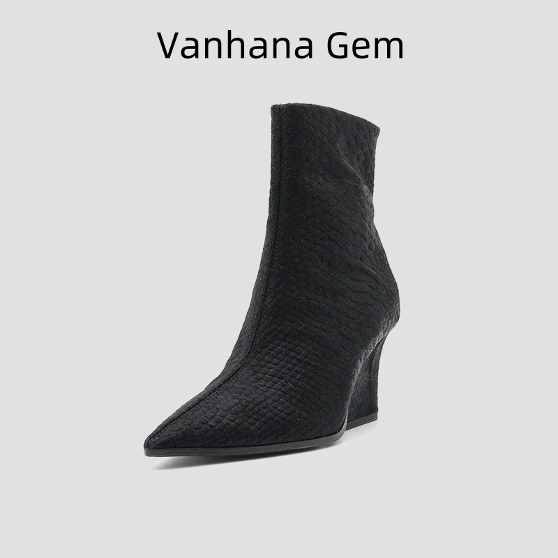 VANHANA GEM2025新款真皮尖头方跟真皮马毛短靴女拉链时装女靴