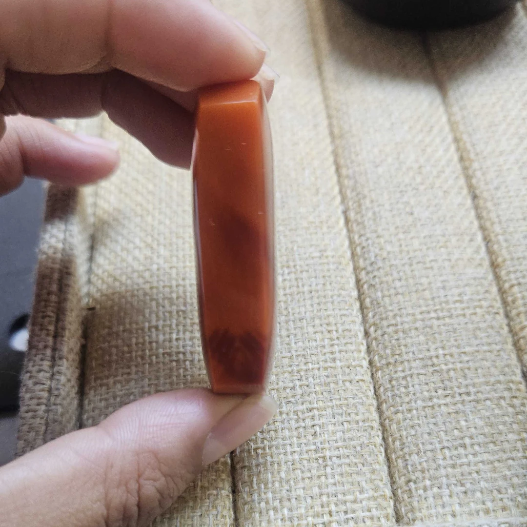南红川料无事牌  厚13mm宽24mm高47mm