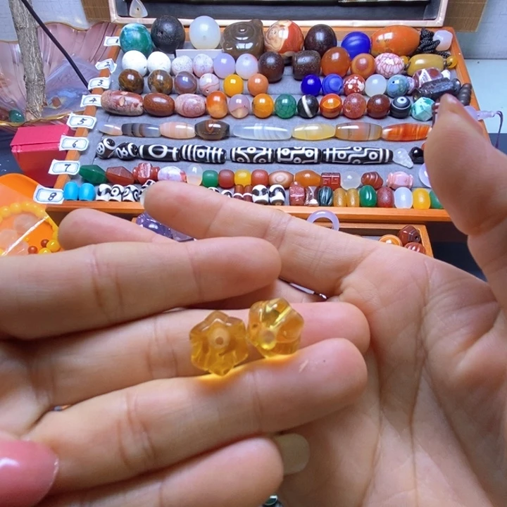 未镶嵌颈饰玛瑙/玉髓