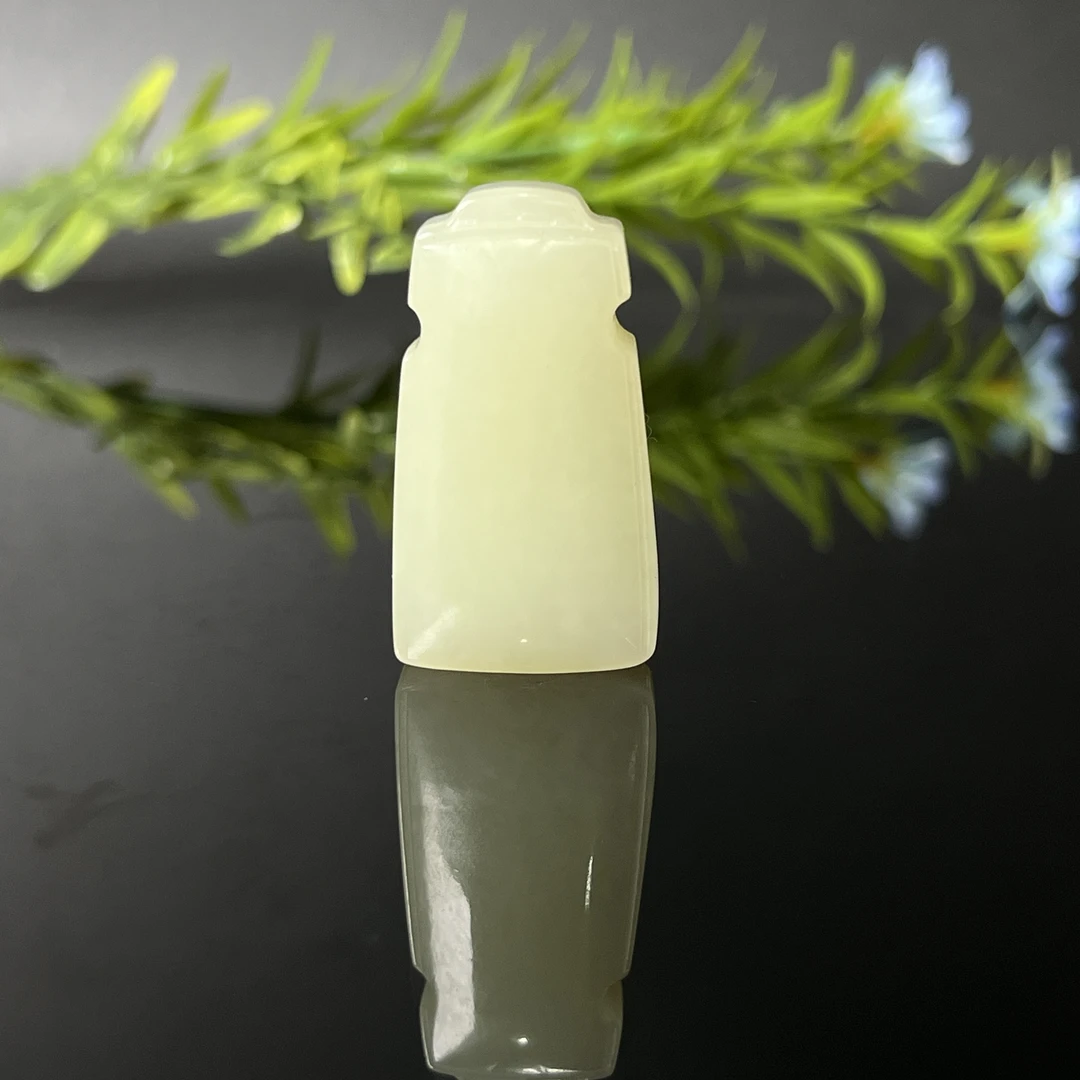 1219GC8804和田玉挂件