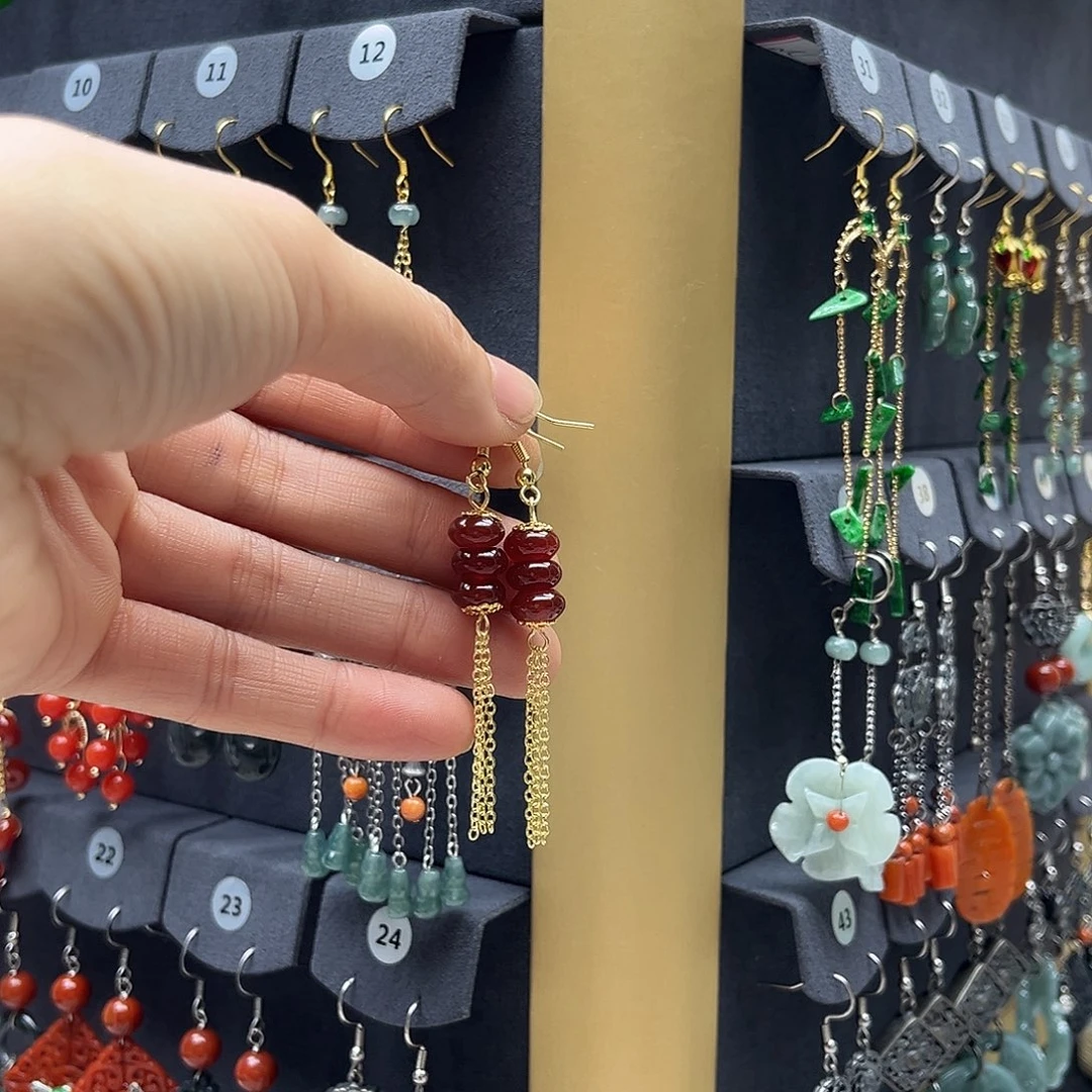 玛瑙/玉髓未镶嵌耳饰