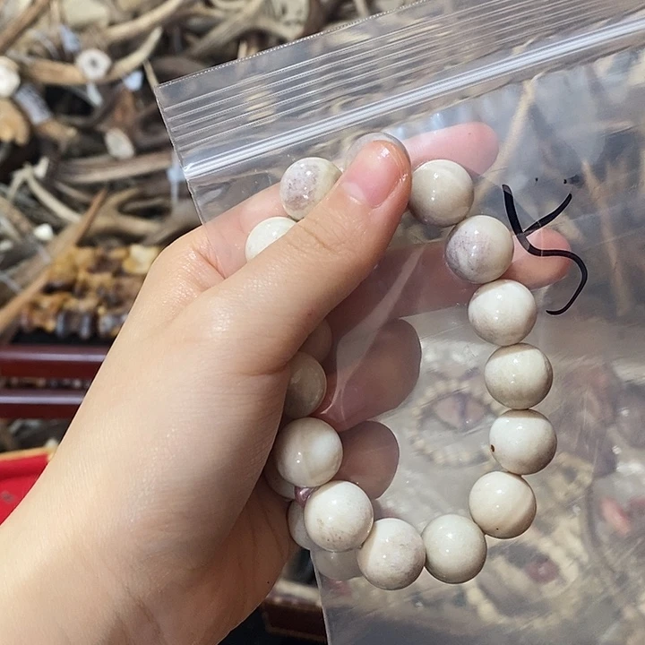 奕***辰无非金属鹿角鹿角