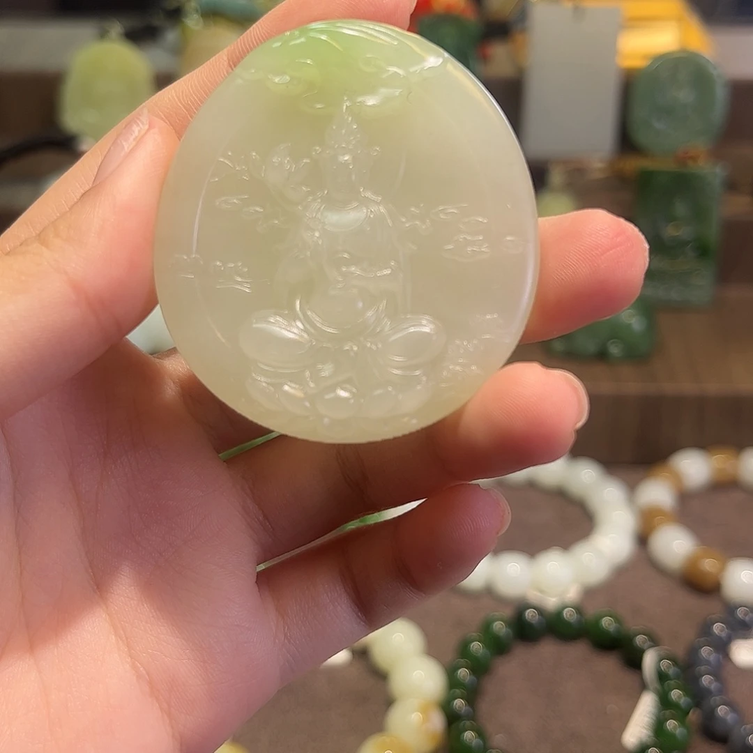 和田玉未镶嵌手串