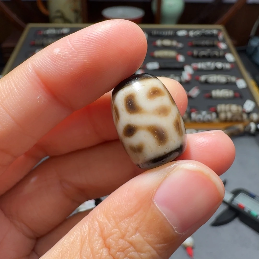 玛瑙/玉髓颈饰未镶嵌64