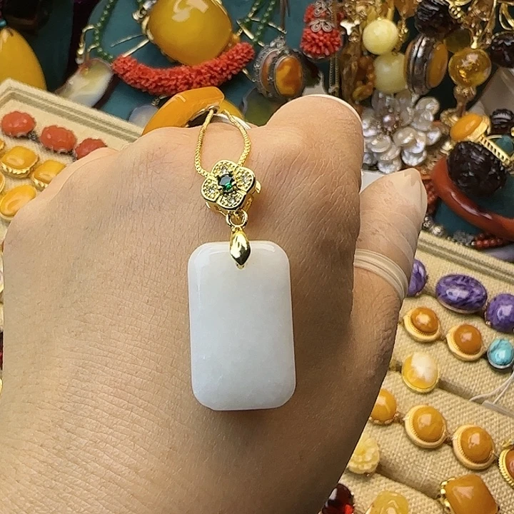 琥珀银S925镀金镶嵌颈饰