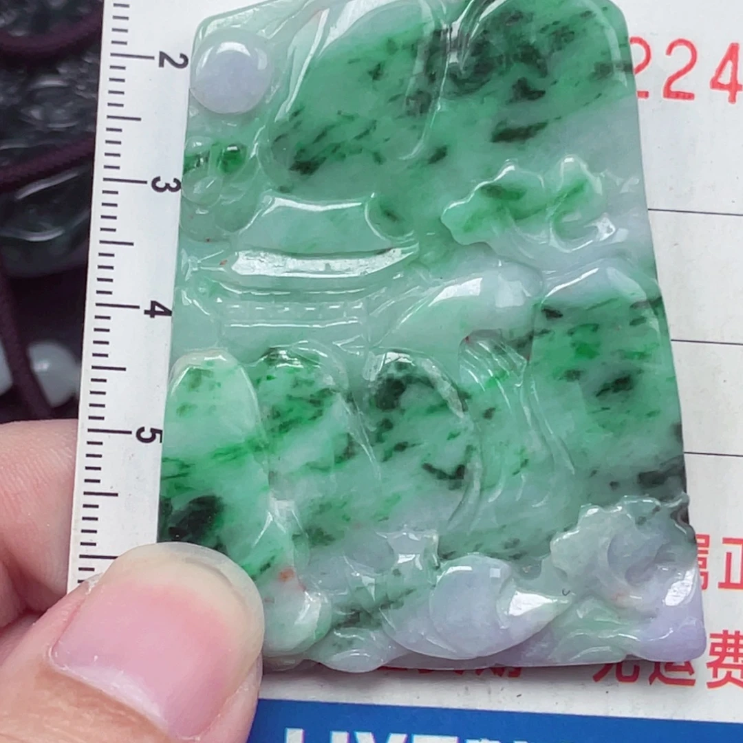 翡翠未镶嵌颈饰吊坠