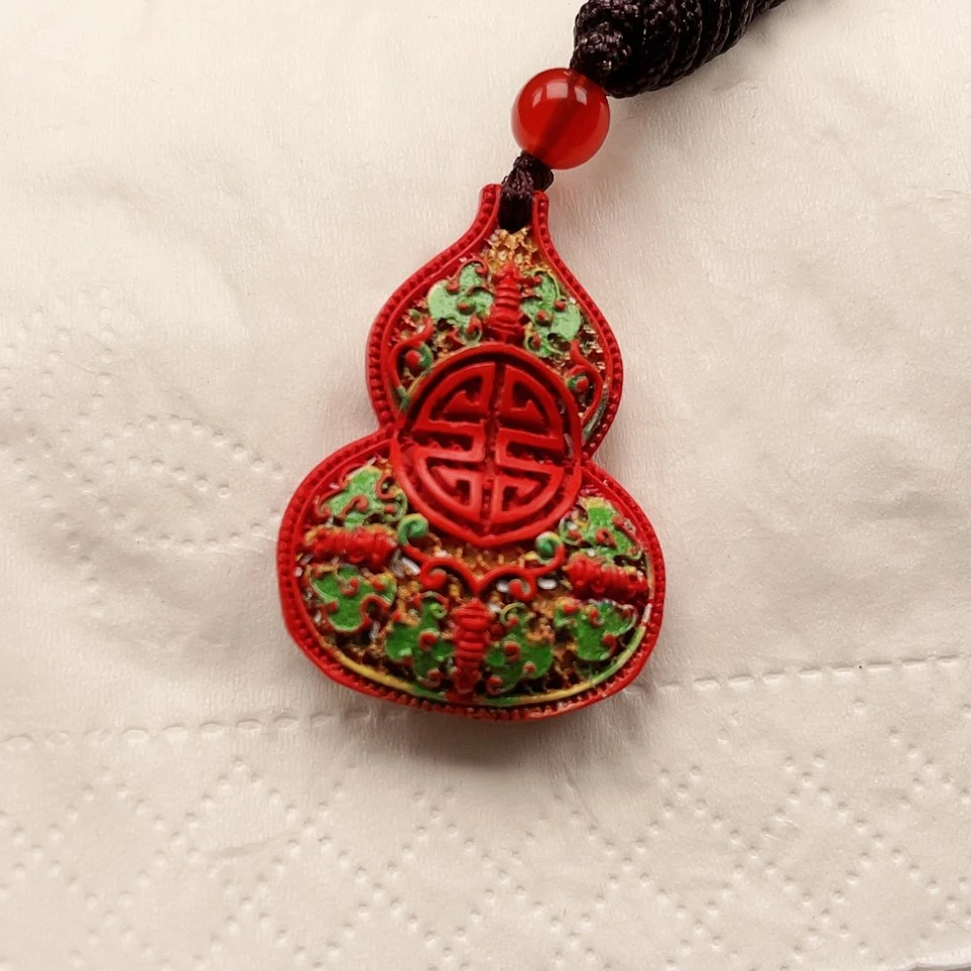 翡翠颈饰未镶嵌天然