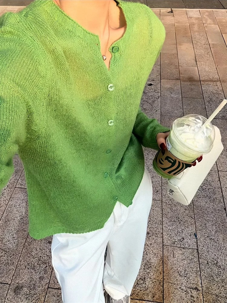 欧洲站气质时髦绿色微透长袖针织开衫女2025年春季高级感薄款上衣
